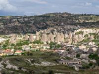 Teleblick auf Göreme mit seinen Feenkaminen